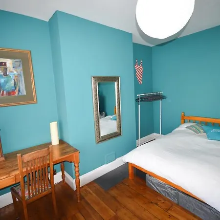 Outstanding 3 Bedroom House In Montpelier